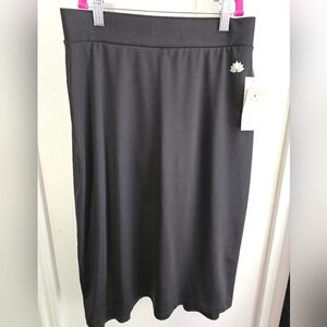 Athletic Black Skirt With Leggings